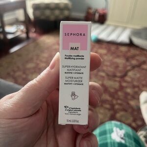 Sephora Super Matte Moisturizer in White and Pink